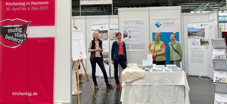 Mehr über den Artikel erfahren Beim Kirchentag 2025